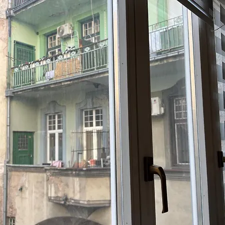 Apartament Centre Apartment-3 Bedroom, Vjecna Vatra