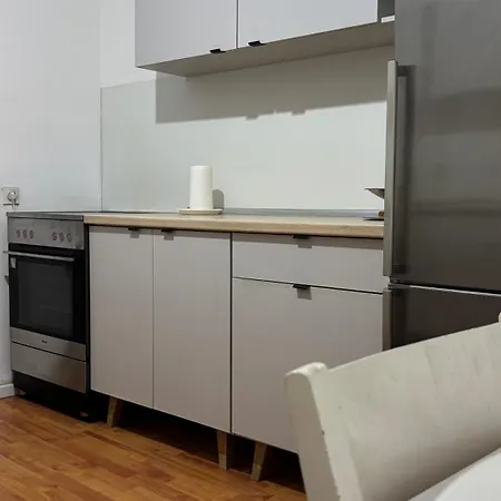 Centre Apartment-3 Bedroom, Vjecna Vatra